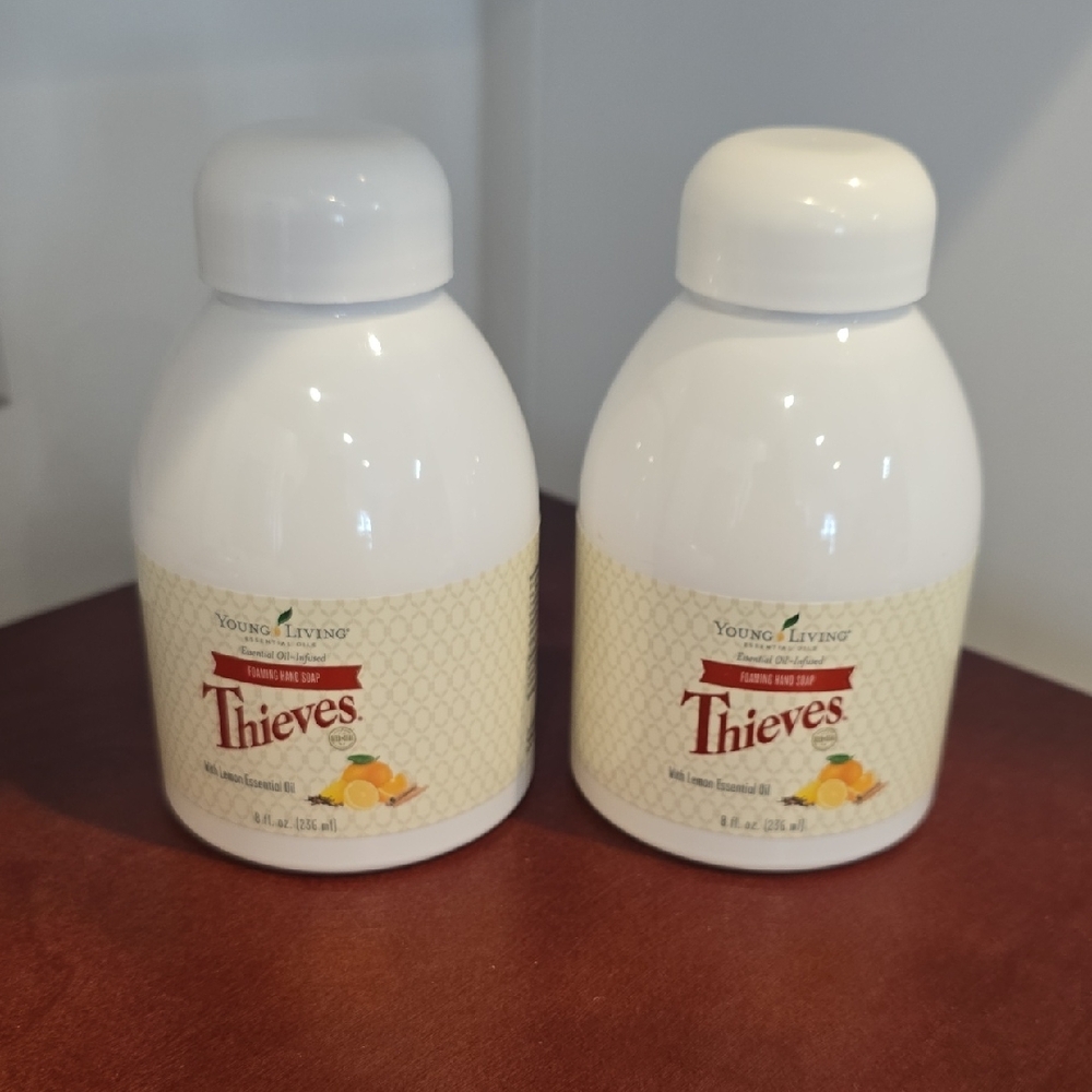 Young Living Essential Oil Bottle - Cream